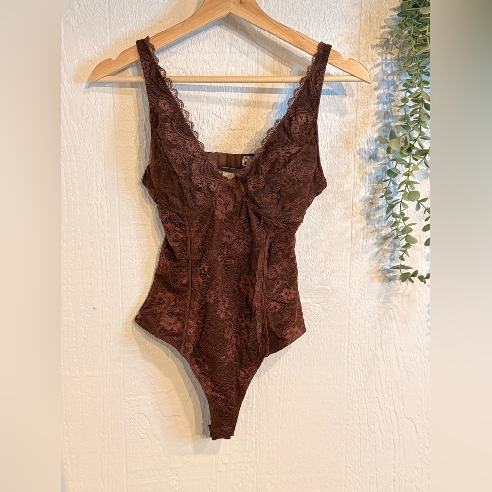 Say You Love Me Bodysuit NWOT mink - Picture 2 of 6